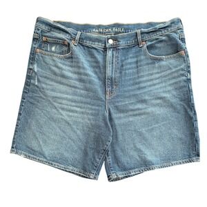 American Eagle Strigid Blue Denim High Rise Shorts Womens Size 18 Distressed Hem